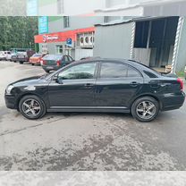 Toyota Avensis 1.8 MT, 2008, 260 000 км, с пробегом, цена 900 000 руб.