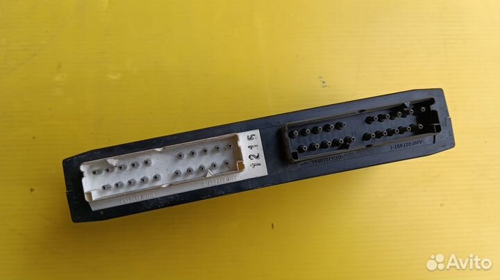 BMW 7 E32 Реле света фар