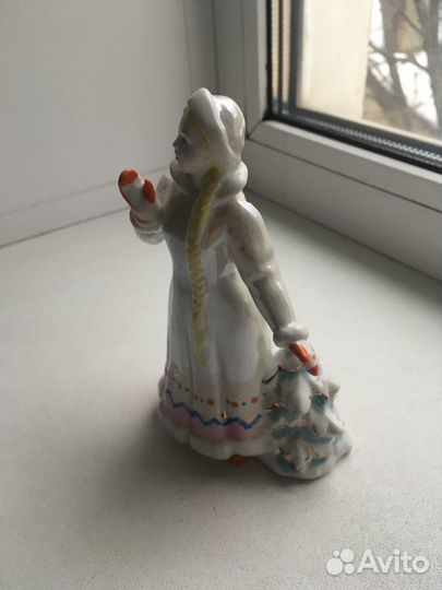 Снегурочка из фарфора Дулево винтажная