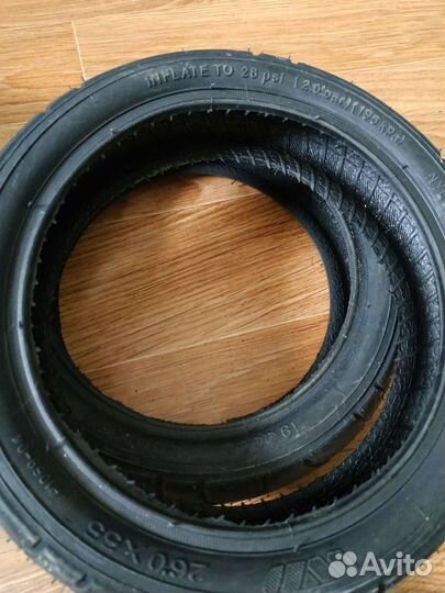 Покрышки для коляски новые