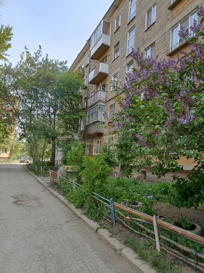 2-к. квартира, 43,8 м², 1/5 эт.