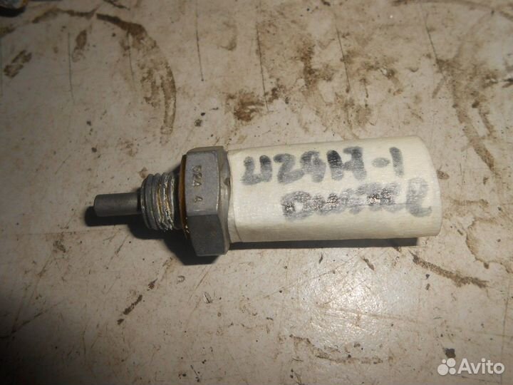 Датчик температуры охлаждающей жидкости