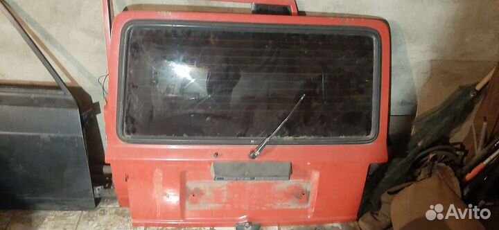 Двери на ваз 2104