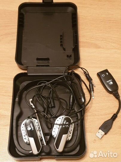 Гарнитура Logitech A819 (наушники + микрофон)