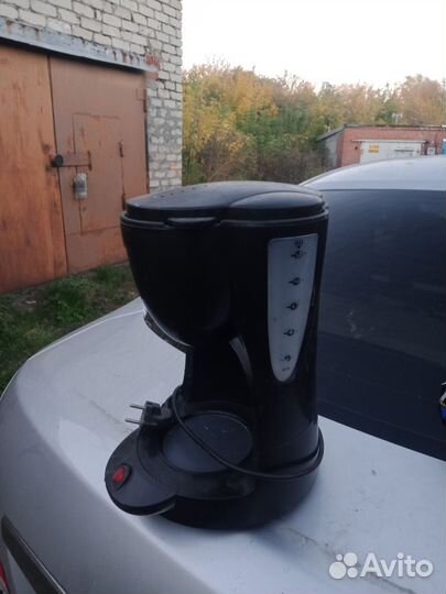 Продам кофеварку