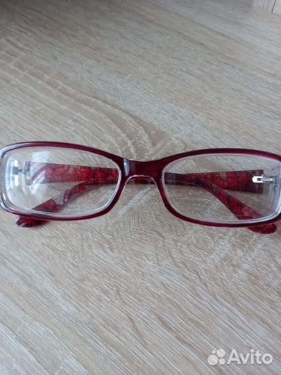 Очки для коррекции зрения