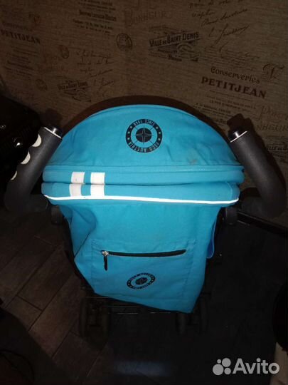 Прогулочная коляска трость