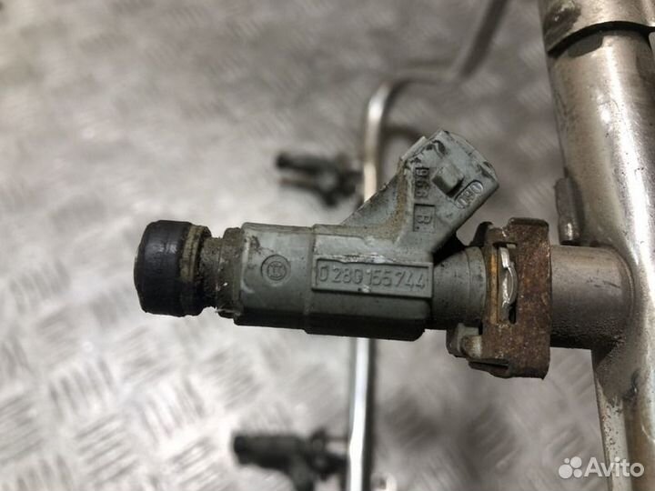 Форсунка двигателя Clk 209