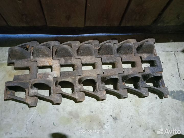 Трак от танка PZ 2