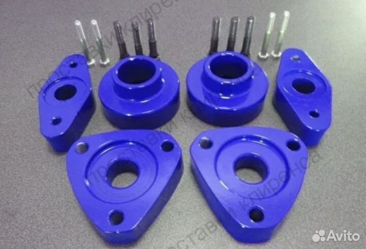 Проставки для увеличения клиренса Toyota