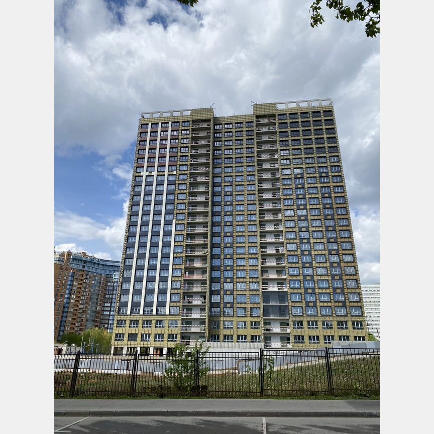 4-к. квартира, 126,6 м², 17/22 эт.