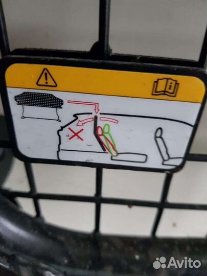 Toyota RAV4 Решётка - Перегородка в багажник