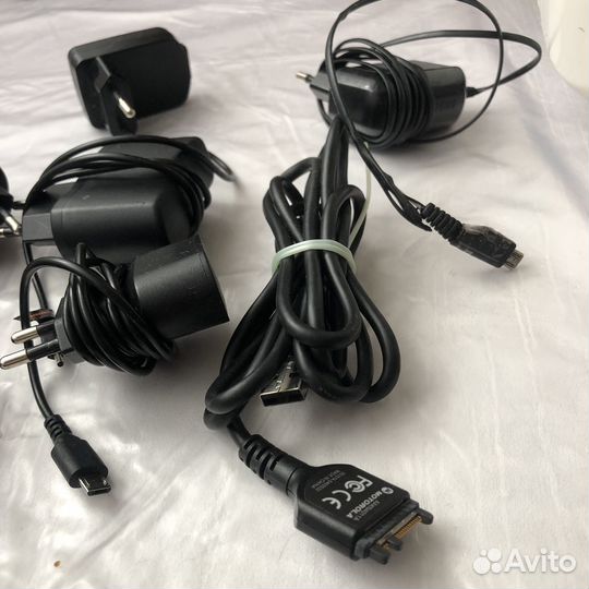 Зарядное устройство для телефона