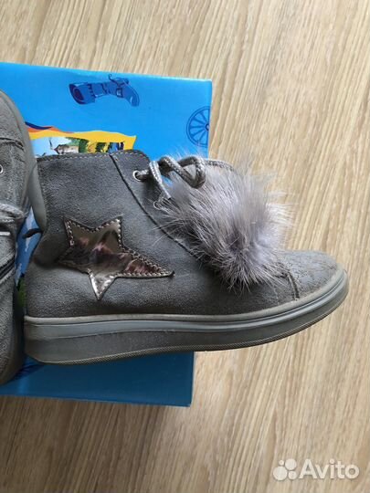 Ботинки утепленные для девочки размер 29