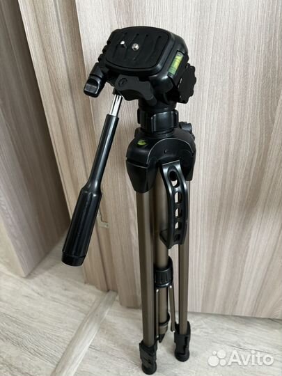 Штатив Hama Star61 153см