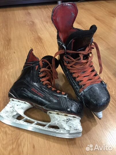 Хоккейные коньки bauer vapor 1x