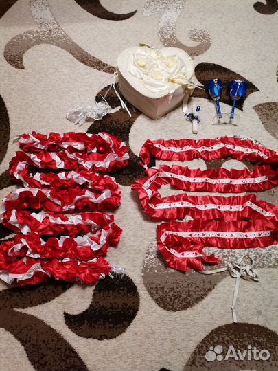 Свадебная коробка и украшения