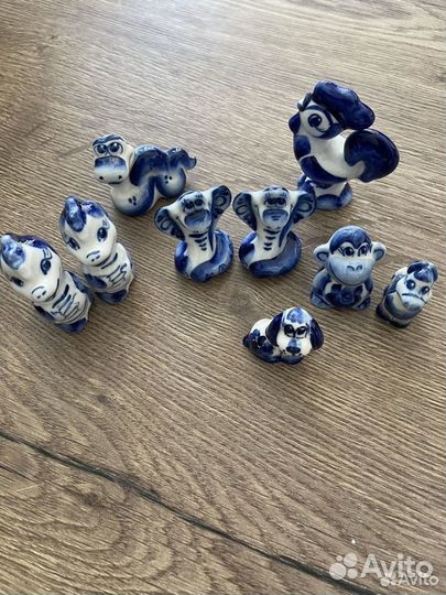 Керамические фигурки гжель