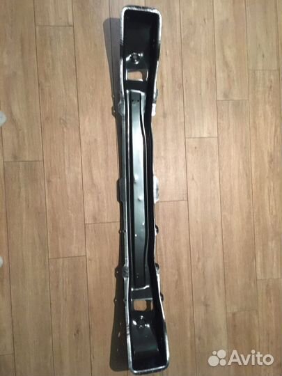 Nissan Terrano d10 усилитель переднего бампера