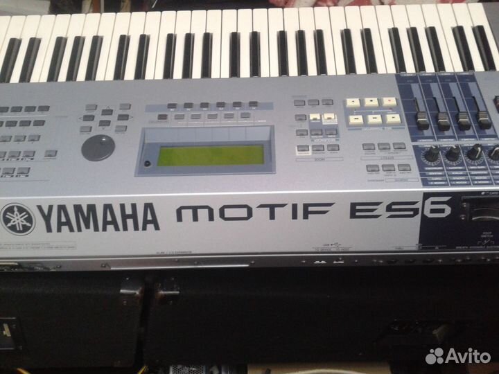 Синтезатор ymaha motif es 6