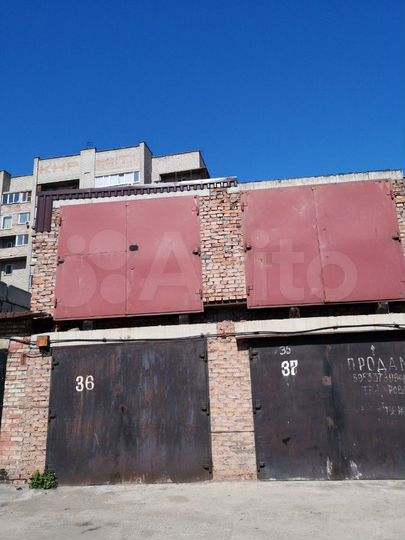 Гараж, > 30 м²