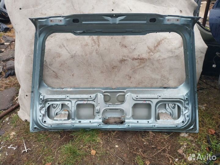 Дверь багажника Митсубиси Лансер 9