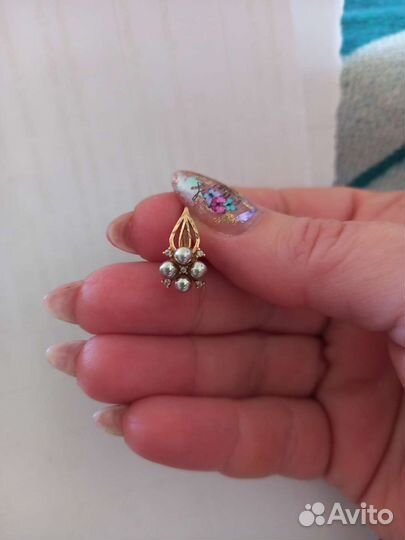 Золотые серьги