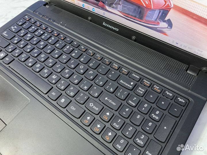 Ноутбук Lenovo i7 620M/ SSD/ intel HD Graphics