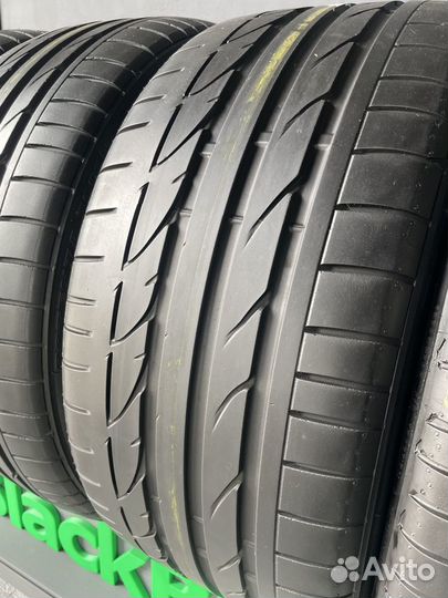 Bridgestone Potenza S001 225/40 R19 и 255/35 R19 89Y