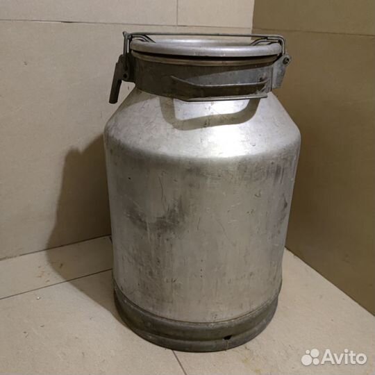 Подам бидон аллюминиевый