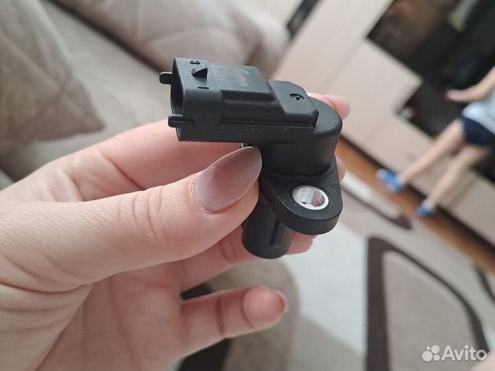 Датчик положения оборотов коленчатого вала