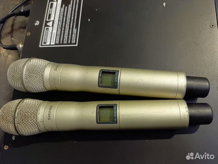 Радиосистема Shure UHF-R двойная, ручки KSM 9