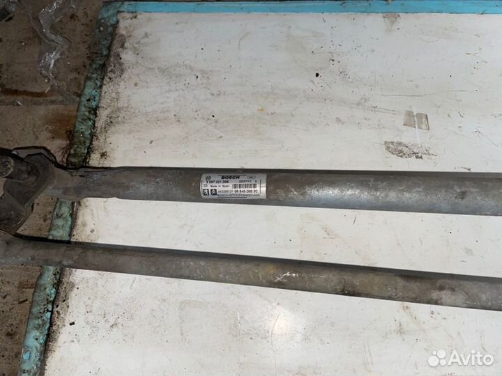 Трапеция стеклоочистителей в сборе передняя