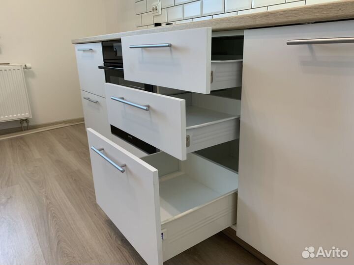 Кухня (цена за весь гарнитур)ксп:33146