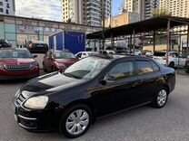 Volkswagen Jetta 1.6 AT, 2009, 191 451 км, с пробегом, цена 695 000 руб.