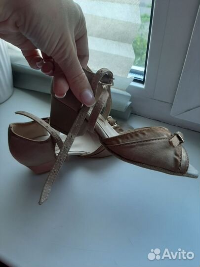 Туфли для бальных танцев