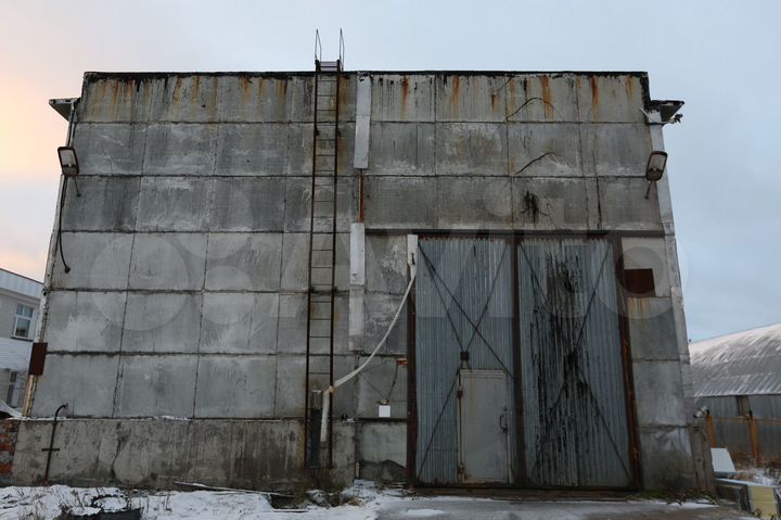 Аренда теплый склад (гараж), 613 м²