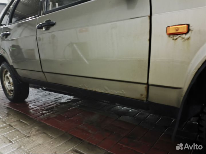 ВАЗ 21099 1.5 МТ, 2000, 320 000 км