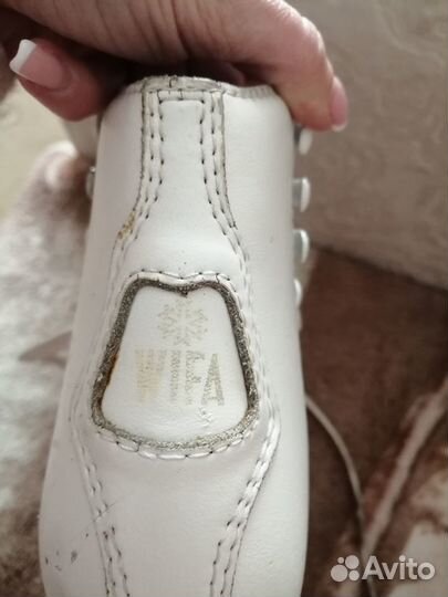 Фигурные коньки wifa 27