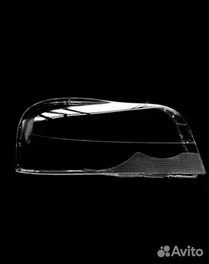Новое стекло фары Volvo XC90 I (2002—2006)