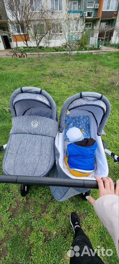 Коляска для двойни