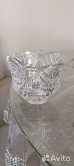 Хрустальная ваза