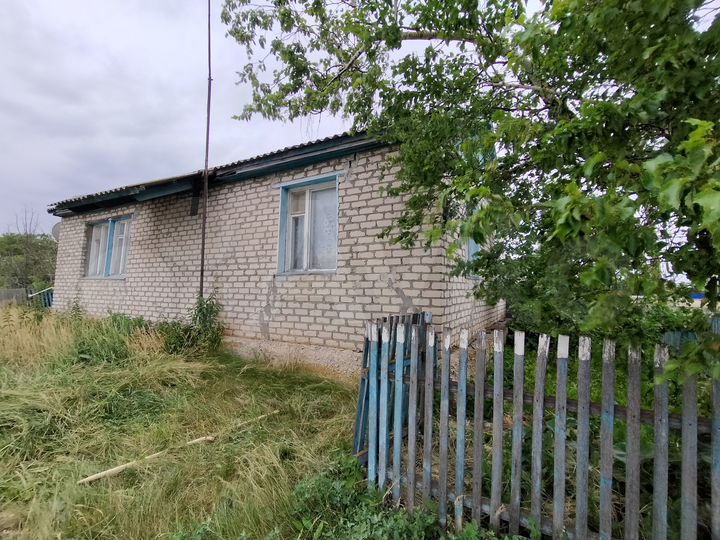 Дом 77,7 м² на участке 8,7 га