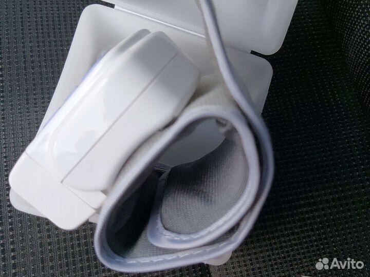 Тонометр на запястье