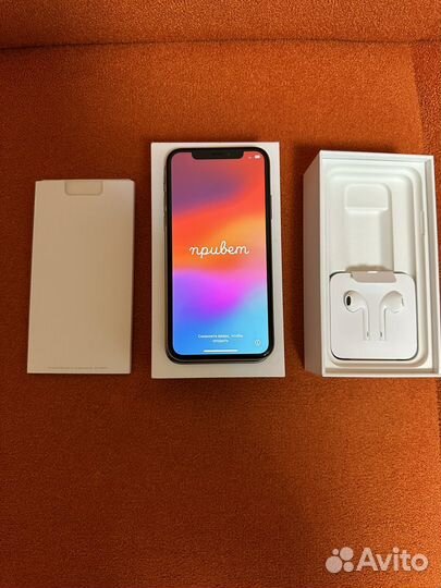 iPhone Xs, 64 ГБ