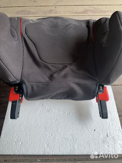 Детское автокресло,бустер с креплением isofix,бу