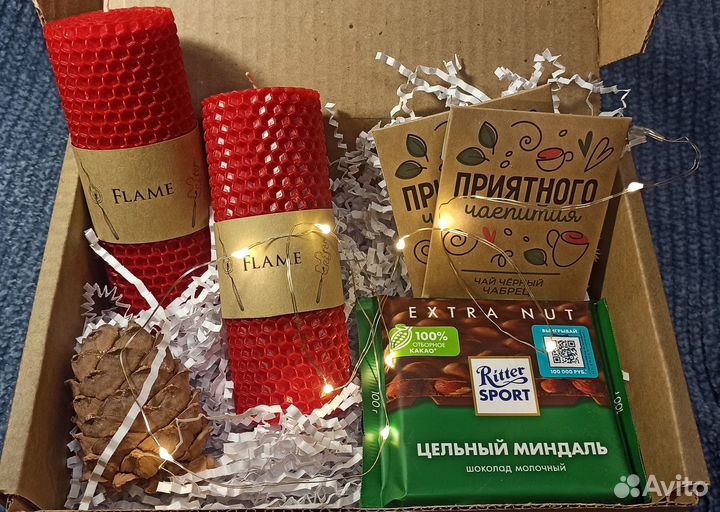 Новогодний бокс со свечами ручной работы