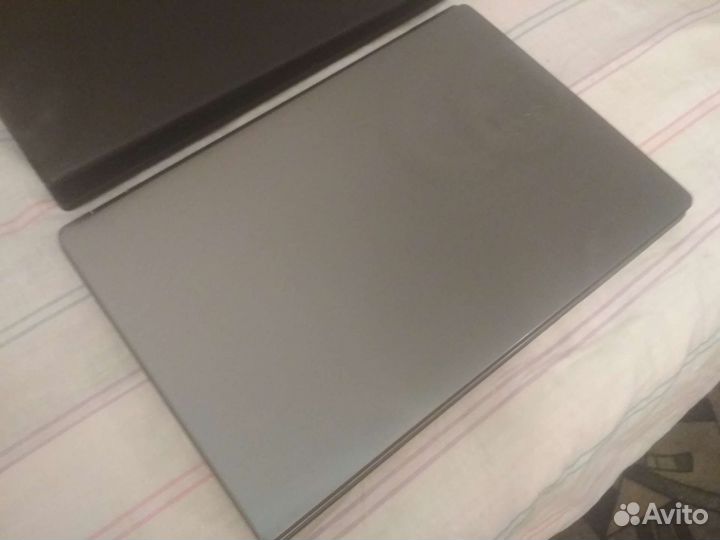 Корпуса для ноутбуков HP Hewlett-Packard