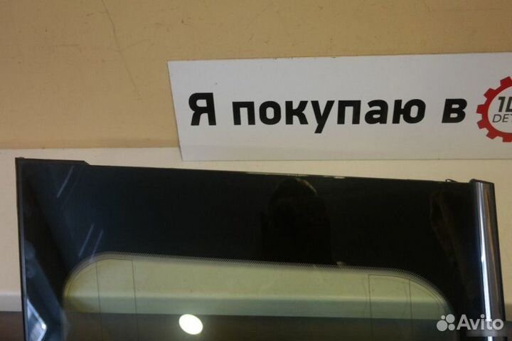 Стекло глухое правое Toyota Land Cruiser 200