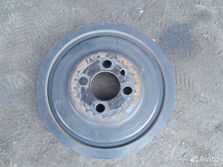 Шкив коленвалаvw AG 1.9 TDI 03G105243